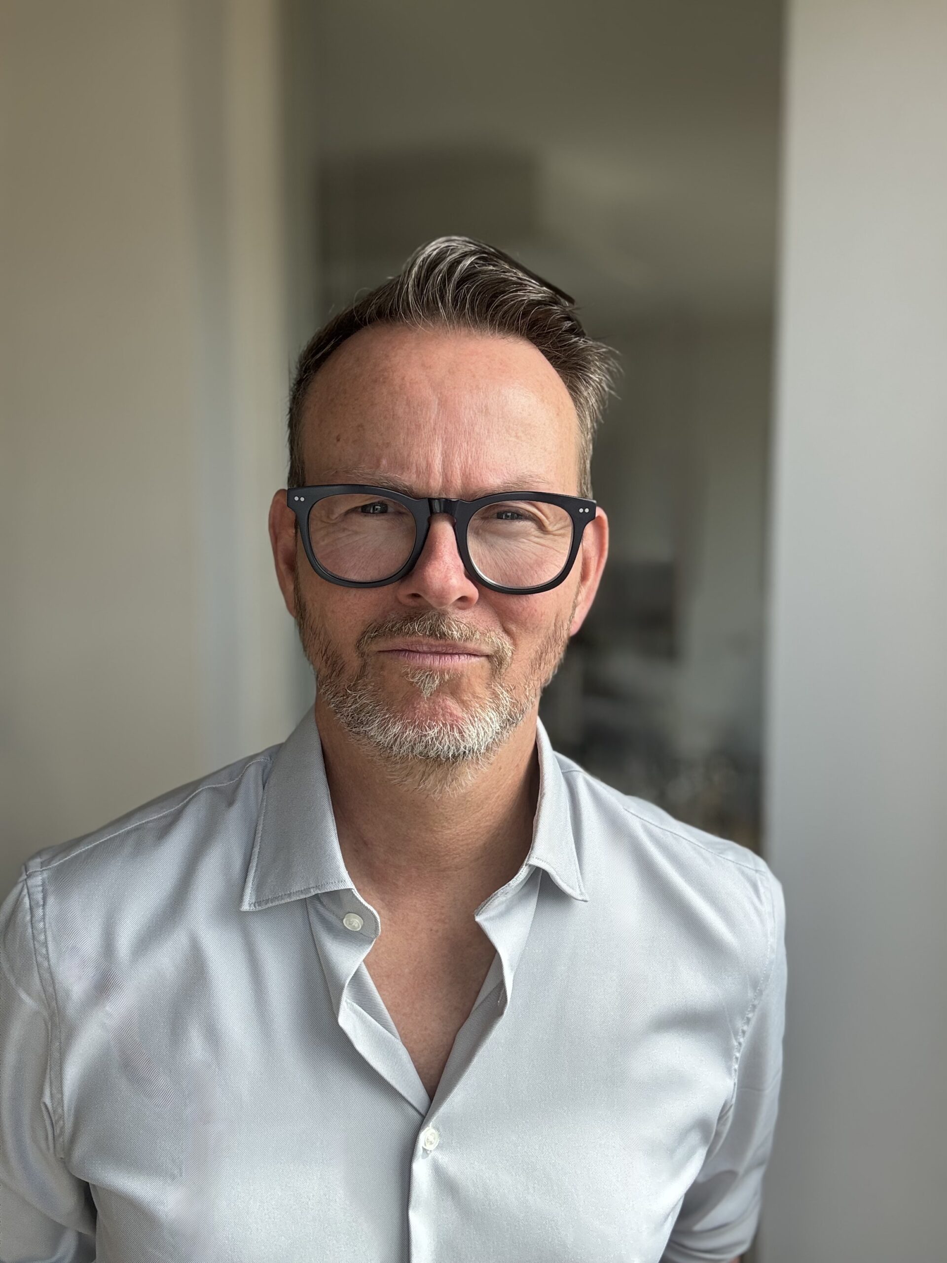 Männer-Mentor & Coach Ralf Tiedemann, Gründer von RESONANZ.MANN und Studio KlangWellenReiter