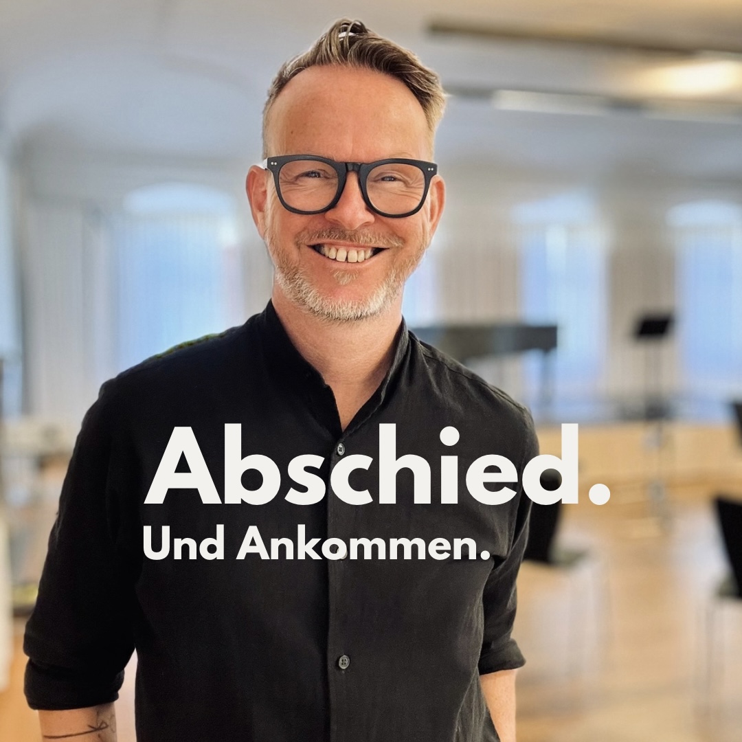 Ralf Tiedemann, Männer-Mentor und Gründer RESONANZ.MANN, nimmt Abschied vom Internationalen Gesangswettbewerb DEBUT und zugleich von seiner Arbeit als Musikexperte für ZEIT REISEN